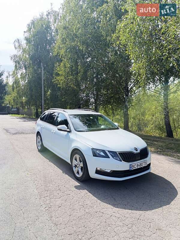 Универсал Skoda Octavia 2017 в Тячеве фото 18 Универсал Skoda Octavia 2017 в Тячеве