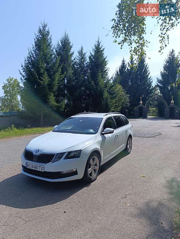 Универсал Skoda Octavia 2017 в Тячеве фото 19 Универсал Skoda Octavia 2017 в Тячеве