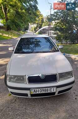 Лифтбек Skoda Octavia 2002 в Киеве