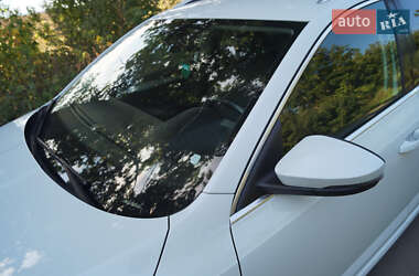 Универсал Skoda Octavia 2015 в 