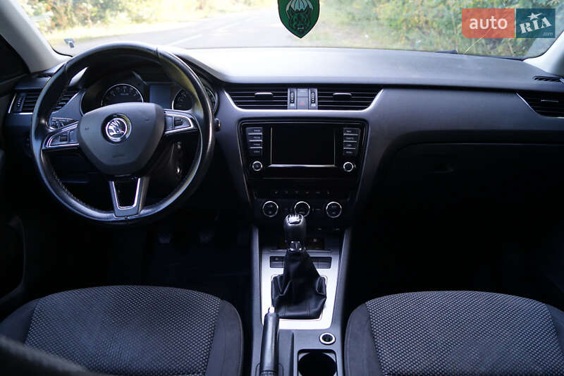 Универсал Skoda Octavia 2015 в Киеве