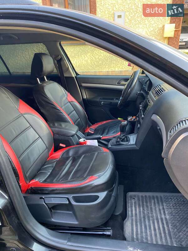 Универсал Skoda Octavia 2011 в Подгайцах