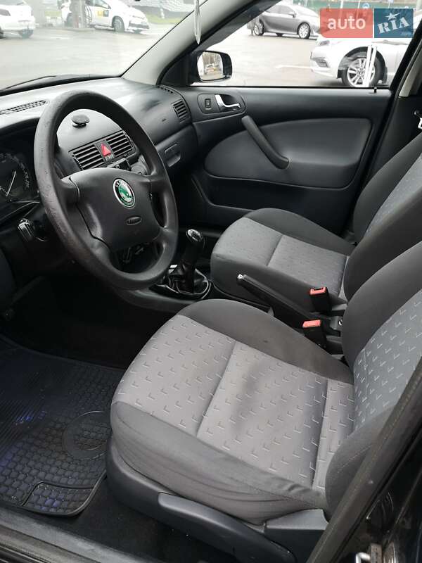 Лифтбек Skoda Octavia 2008 в Киеве