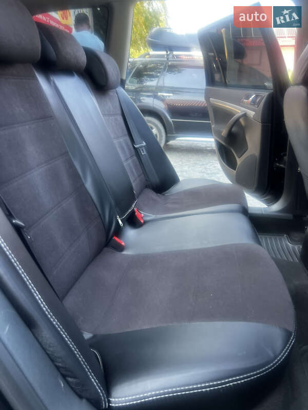 Універсал Skoda Octavia 2011 в Яремчі