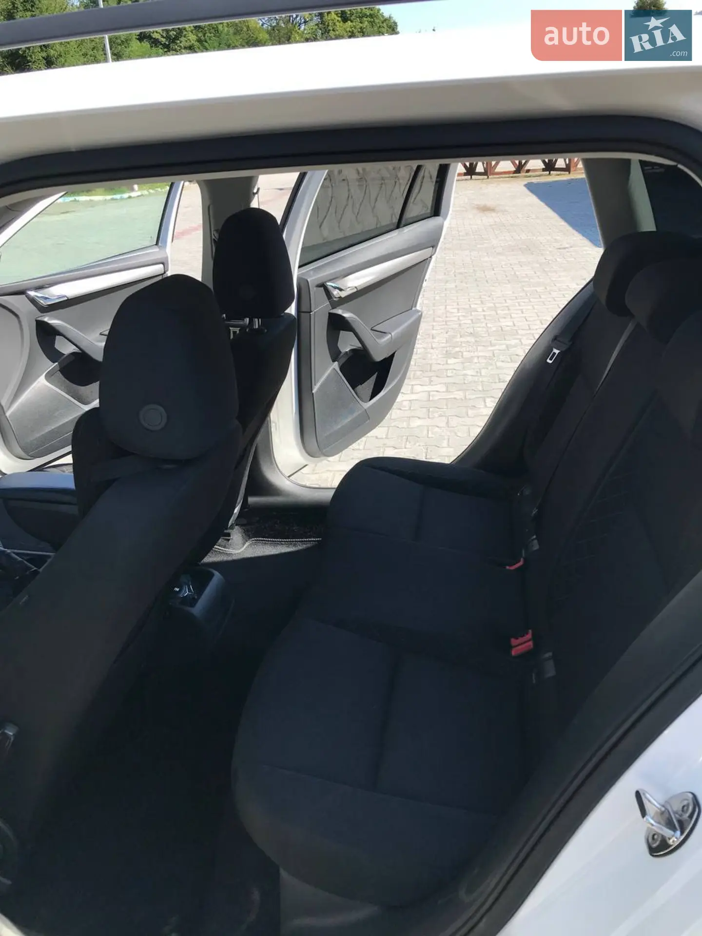 2017 Skoda Octavia - мініатюра 27