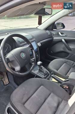 Универсал Skoda Octavia 2006 в 