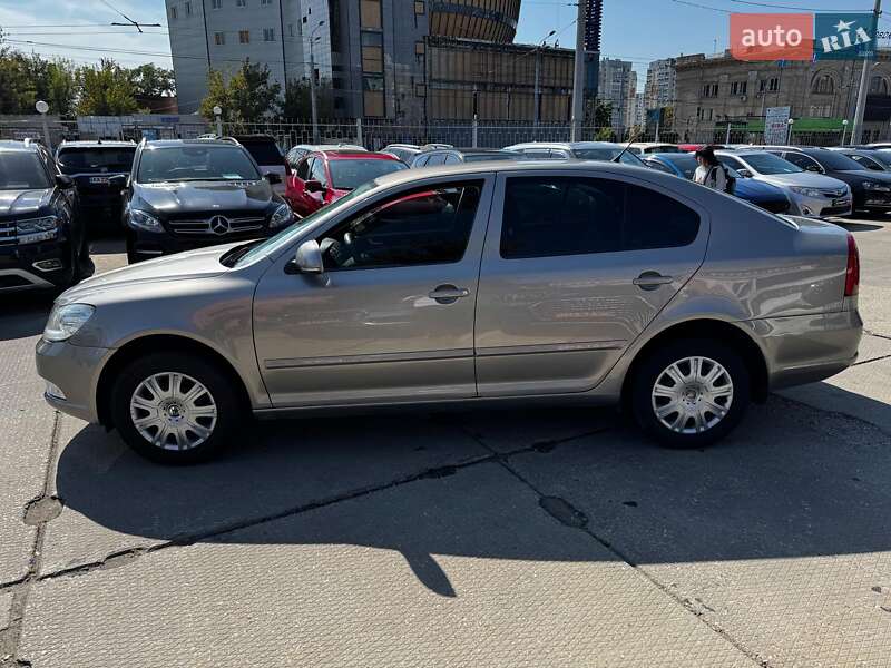 Лифтбек Skoda Octavia 2009 в Харькове