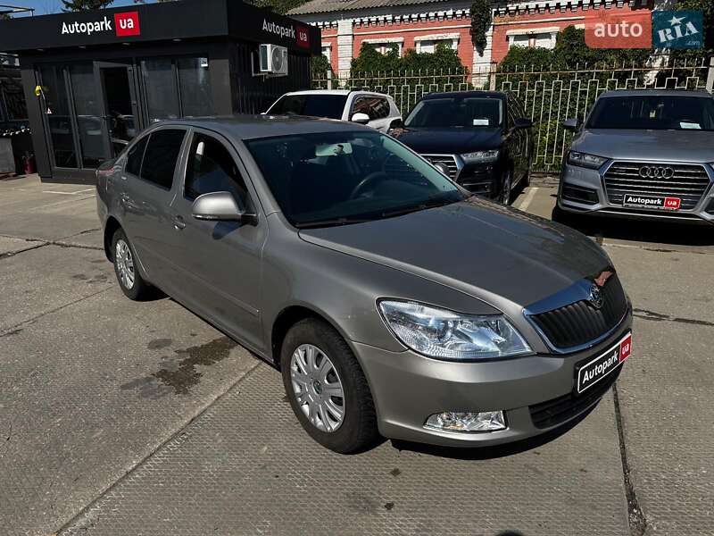 Лифтбек Skoda Octavia 2009 в Харькове