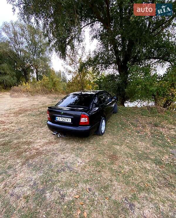 Ліфтбек Skoda Octavia 2003 в Миргороді
