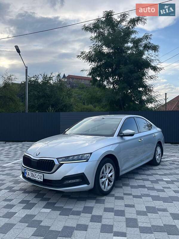 Лифтбек Skoda Octavia 2020 в Мукачево