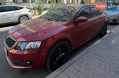 Лифтбек Skoda Octavia 2013 в Одессе