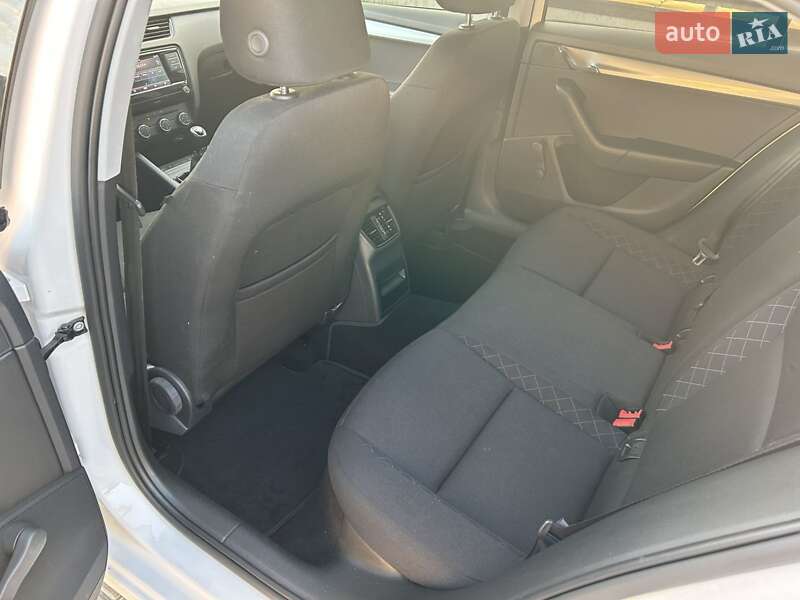 Лифтбек Skoda Octavia 2019 в Луцке