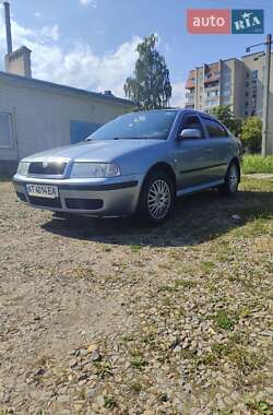 Лифтбек Skoda Octavia 2005 в 