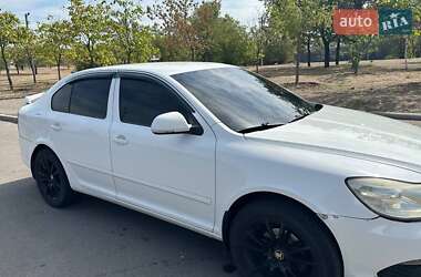 Лифтбек Skoda Octavia 2011 в 