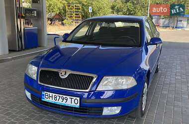 Лифтбек Skoda Octavia 2008 в 