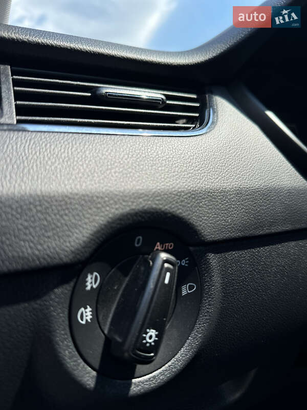 Лифтбек Skoda Octavia 2014 в Мукачево