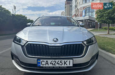 Универсал Skoda Octavia 2021 в 