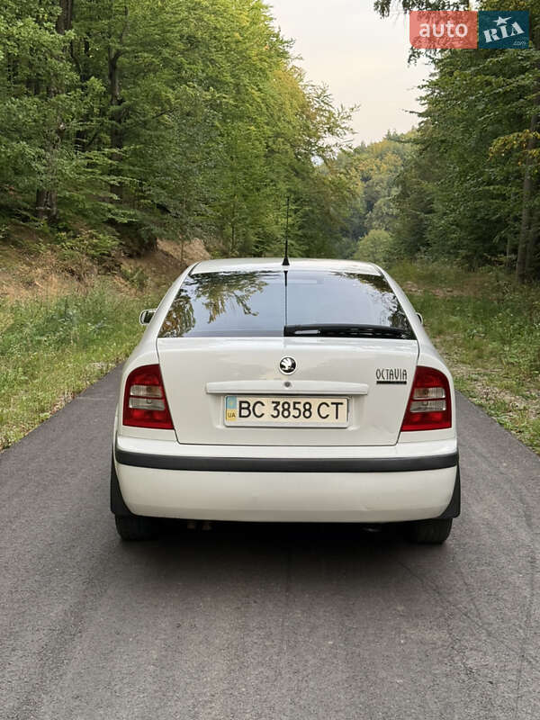 Лифтбек Skoda Octavia 2007 в Львове