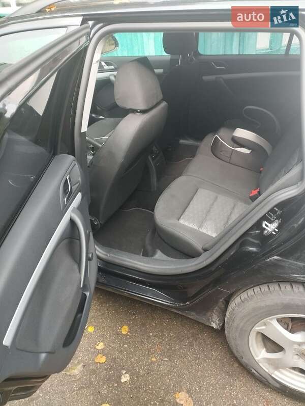Універсал Skoda Octavia 2010 в Боярці