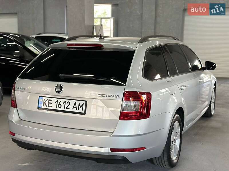 Универсал Skoda Octavia 2018 в Каменском