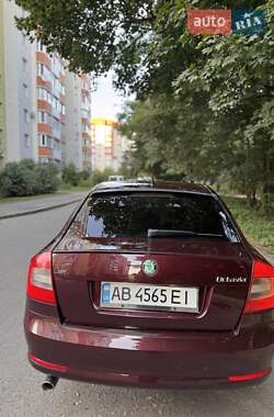 Лифтбек Skoda Octavia 2009 в 