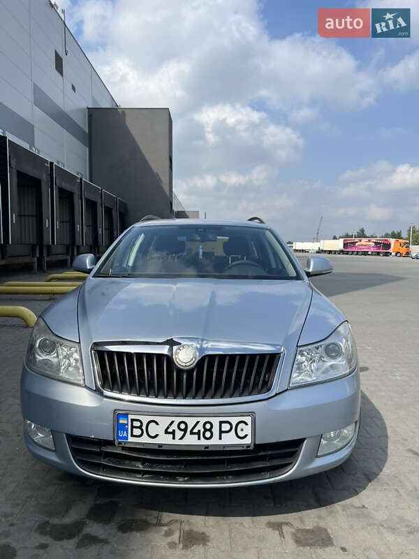 Универсал Skoda Octavia 2010 в Львове