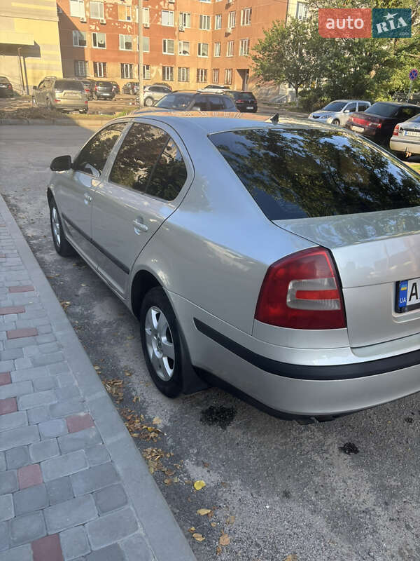 Лифтбек Skoda Octavia 2007 в 