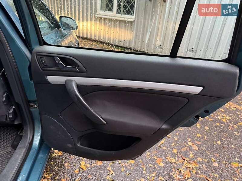 Универсал Skoda Octavia 2005 в Киеве