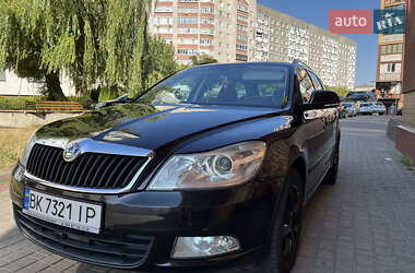 Універсал Skoda Octavia 2011 в Вараші