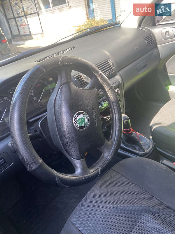 Лифтбек Skoda Octavia 2006 в Полтаве