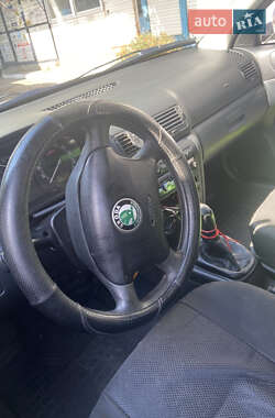 Лифтбек Skoda Octavia 2006 в 