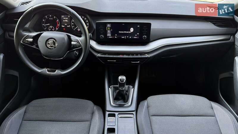 Лифтбек Skoda Octavia 2021 в Киеве