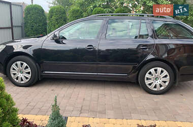 Универсал Skoda Octavia 2010 в 