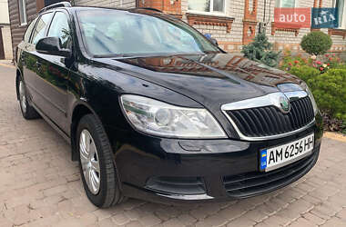 Универсал Skoda Octavia 2010 в 
