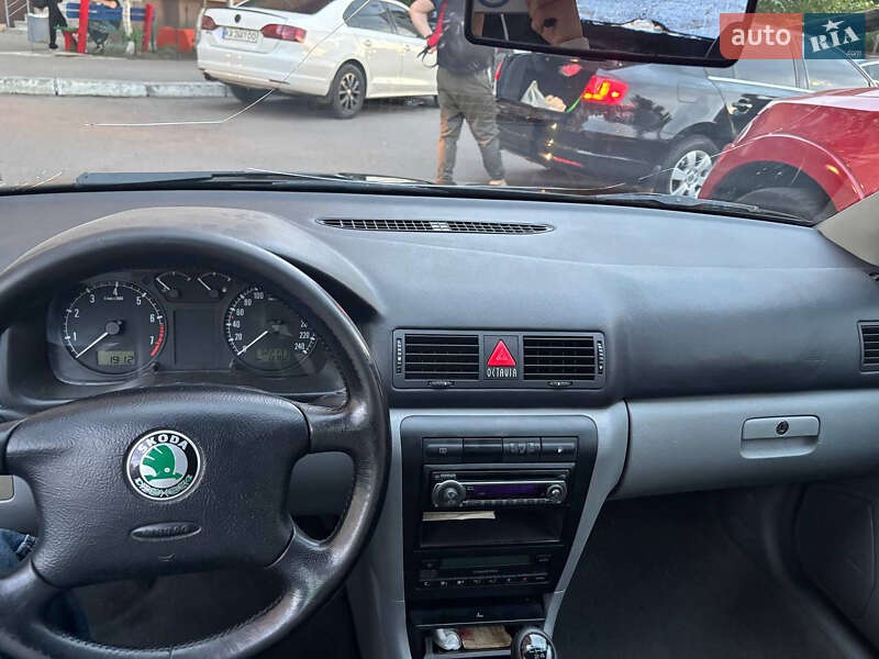 Универсал Skoda Octavia 2000 в Киеве