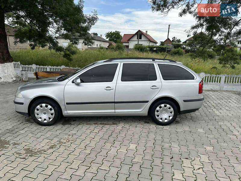 Универсал Skoda Octavia 2007 в Виноградове