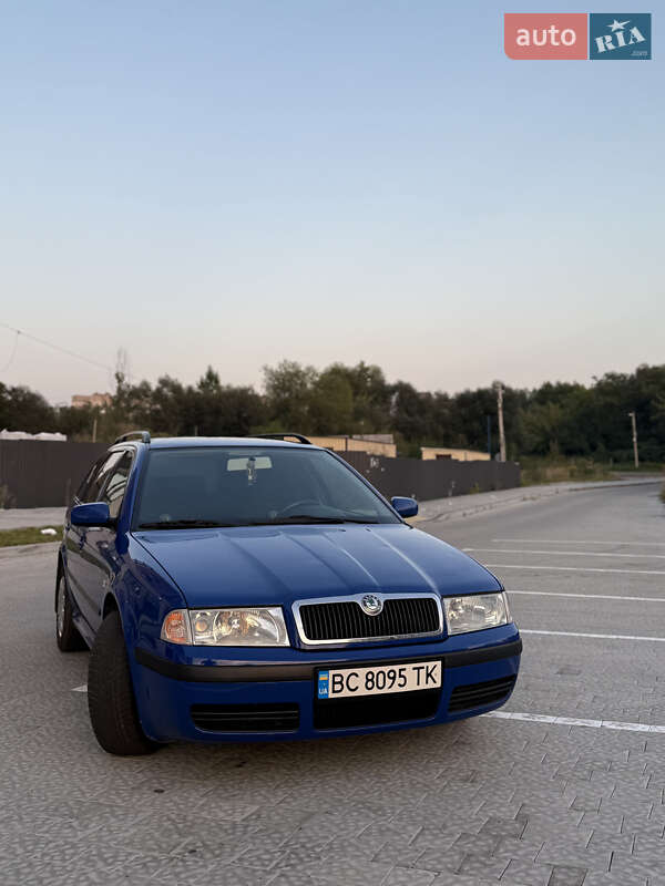 Универсал Skoda Octavia 2005 в Львове