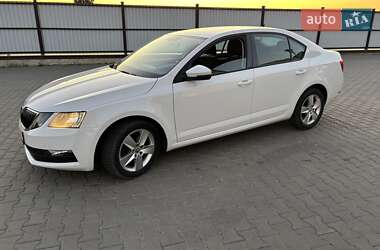 Лифтбек Skoda Octavia 2019 в Луцке