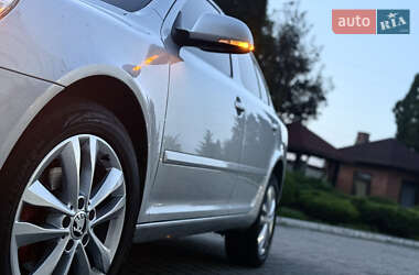 Лифтбек Skoda Octavia 2009 в 