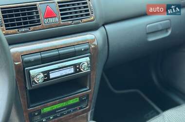 Лифтбек Skoda Octavia 2008 в 