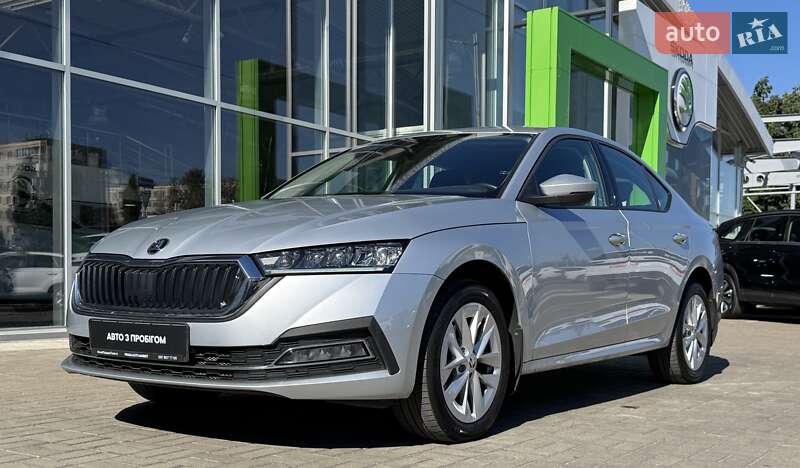 Лифтбек Skoda Octavia 2023 в Киеве фото 2 Лифтбек Skoda Octavia 2023 в Киеве