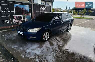 Универсал Skoda Octavia 2011 в Иршаве