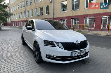 Лифтбек Skoda Octavia 2018 в Первомайске