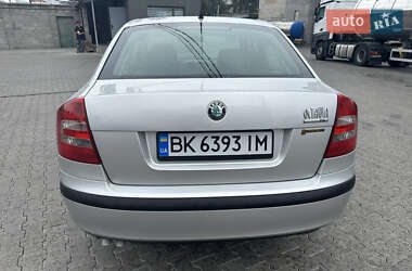 Лифтбек Skoda Octavia 2006 в 