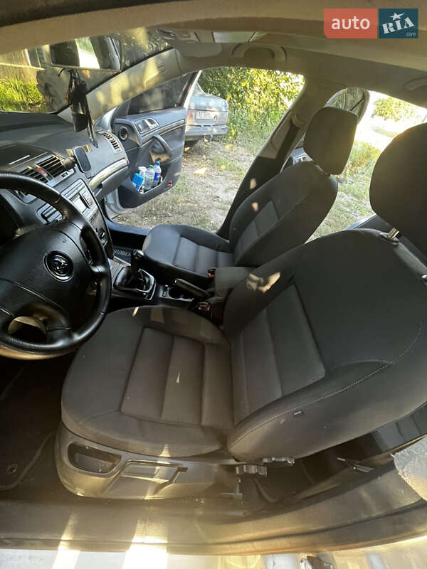 Лифтбек Skoda Octavia 2005 в Павлограде фото 8 Лифтбек Skoda Octavia 2005 в Павлограде