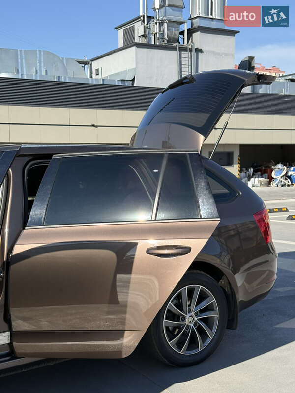 Універсал Skoda Octavia 2019 в Києві