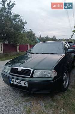 Лифтбек Skoda Octavia 2003 в Житомире