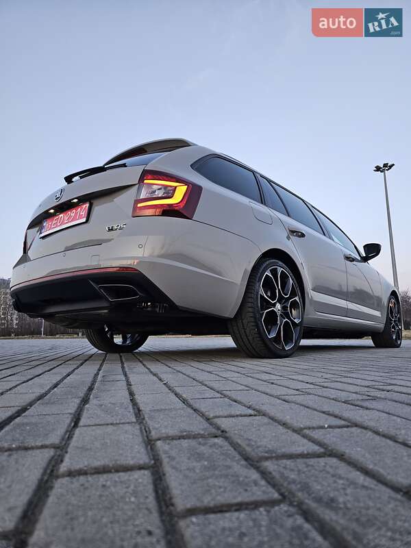 Универсал Skoda Octavia 2020 в Львове