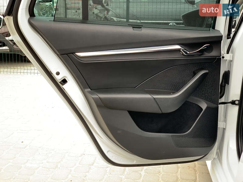 Універсал Skoda Octavia 2020 в Бердичеві фото 31 Універсал Skoda Octavia 2020 в Бердичеві