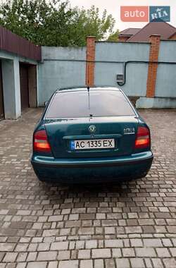 Лифтбек Skoda Octavia 1998 в 